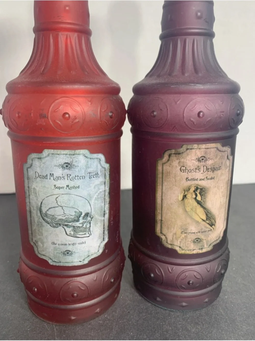 N/A set decorative